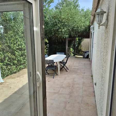 Villa Maison Chaleureuse Dans Le Sud Restinclieres